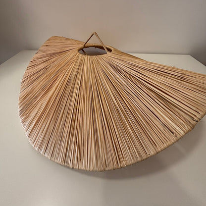 SUSPENSION EN RAPHIA