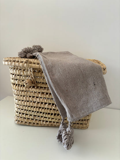 HOUSSE DE COUSSIN A POMPOM UNI