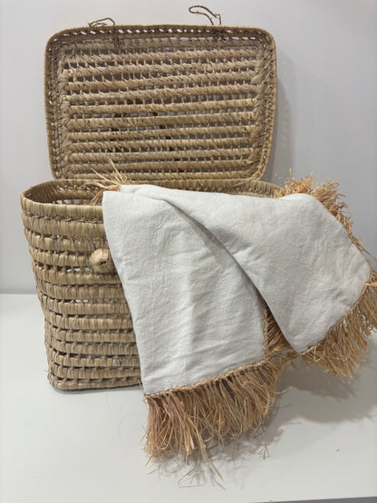 HOUSSE DE COUSSIN EN RAPHIA ET COTON