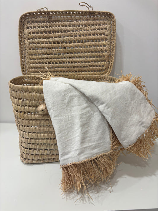 HOUSSE DE COUSSIN EN RAPHIA ET COTON